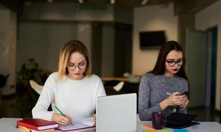 学考报商务英语专业要看英语分数吗_零基础适合学商务英语吗_哪些人不适合学商务英语